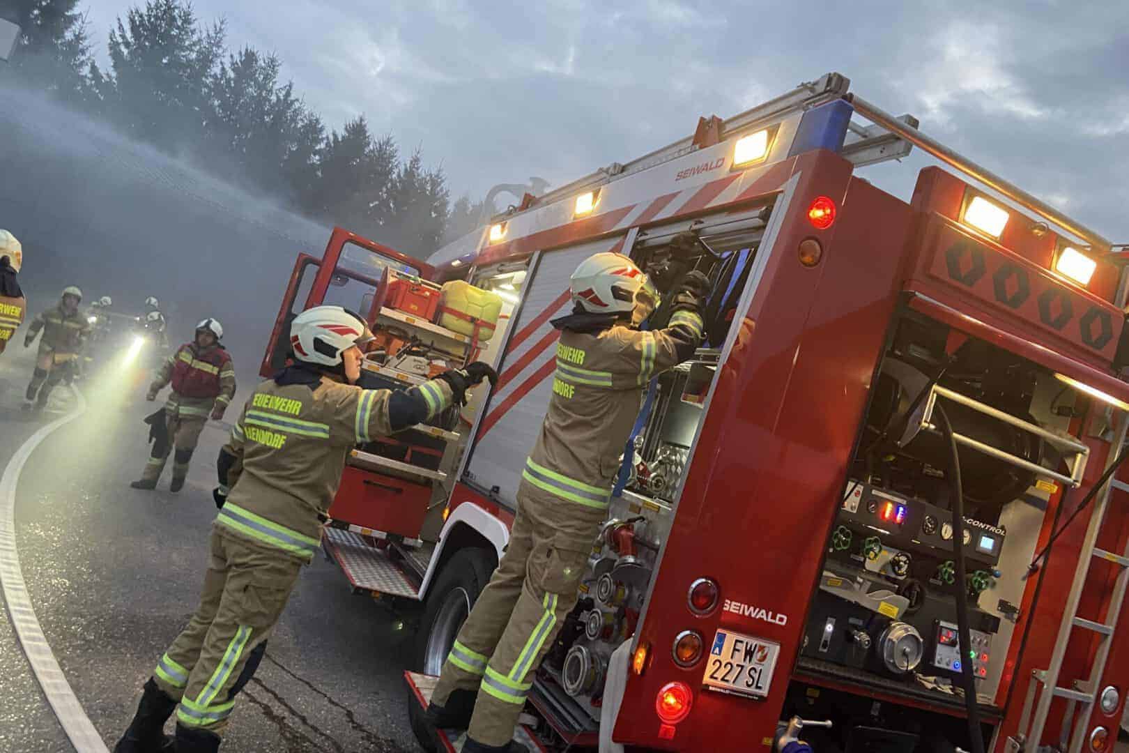 Alarmübung der Feuerwehr Henndorf