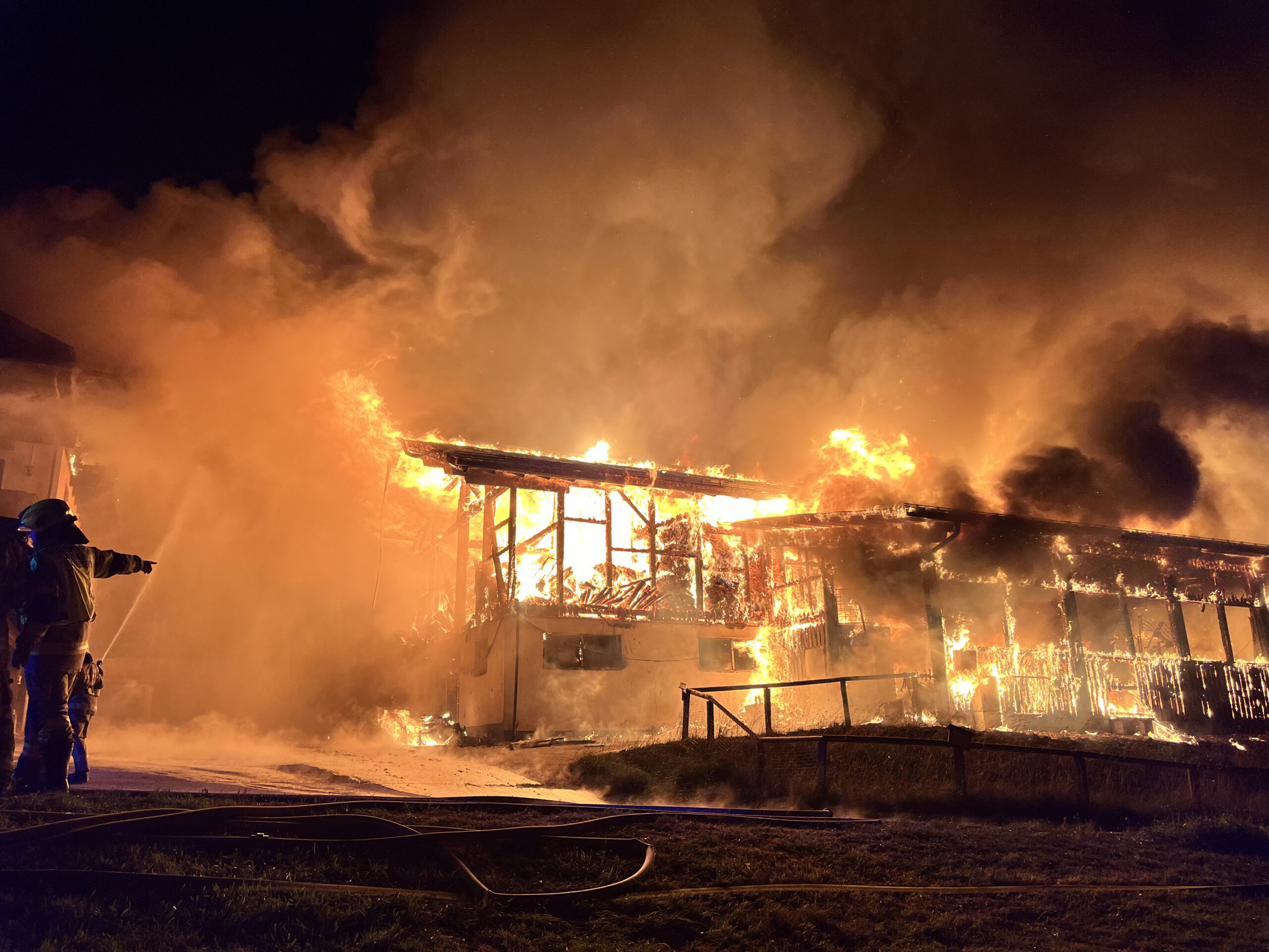 Großbrand eines landwirtschaftlichen Objektes in Forstau