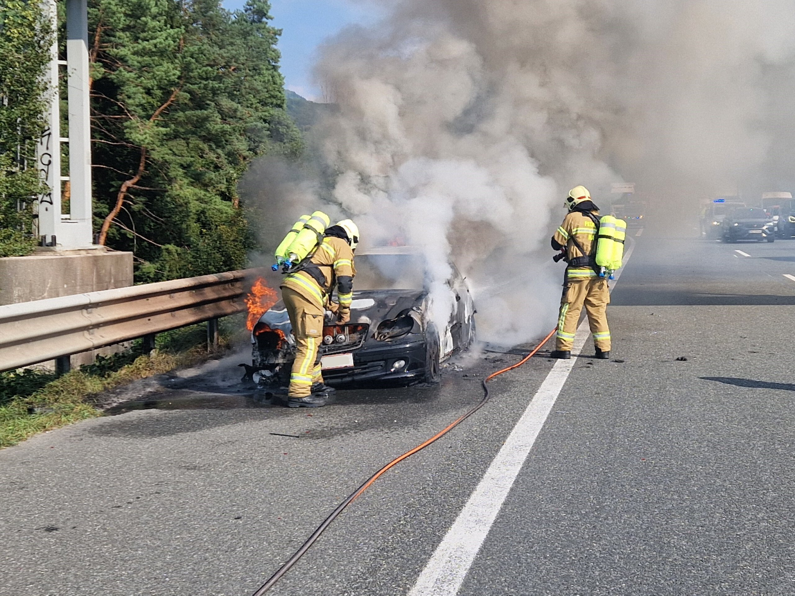 KFZ-Brand auf der A10